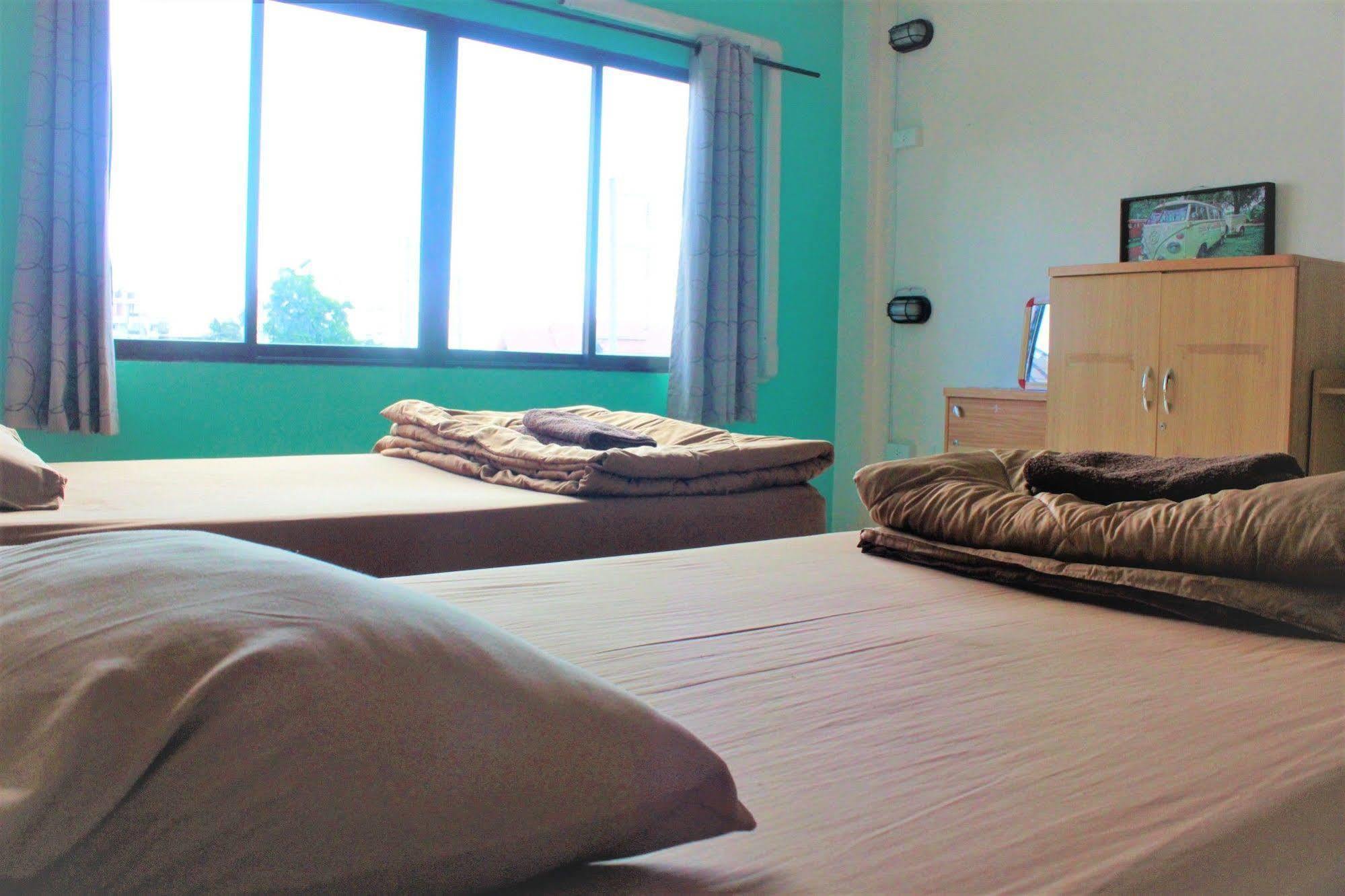 Cm City Hostel Chiang Mai Exterior foto
